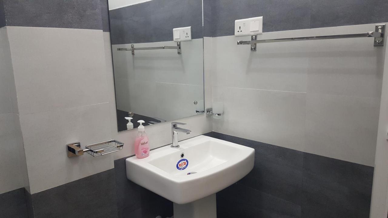 Easy Stay Kandy Esterno foto